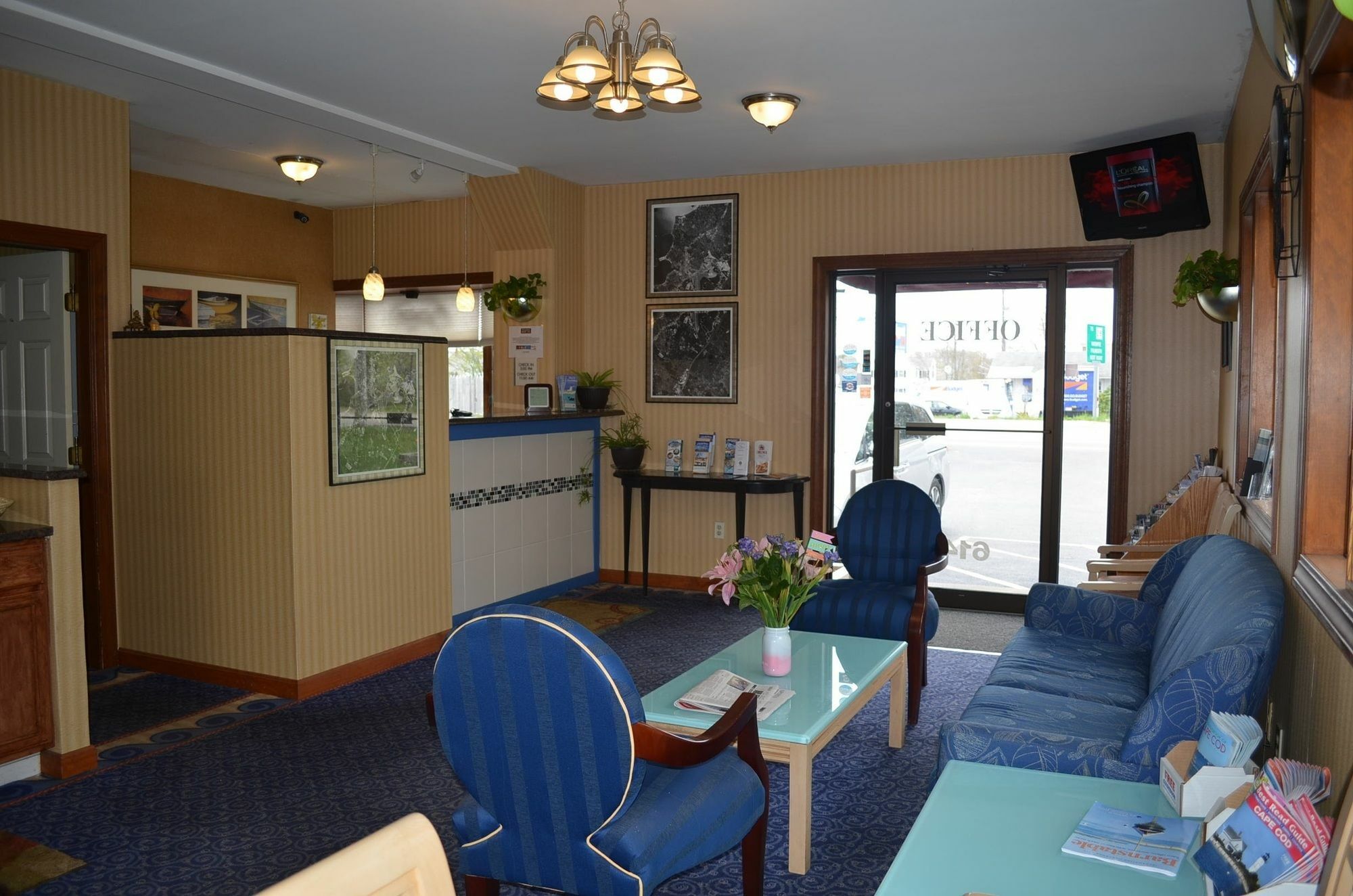 Hyannis Host Inn 외부 사진